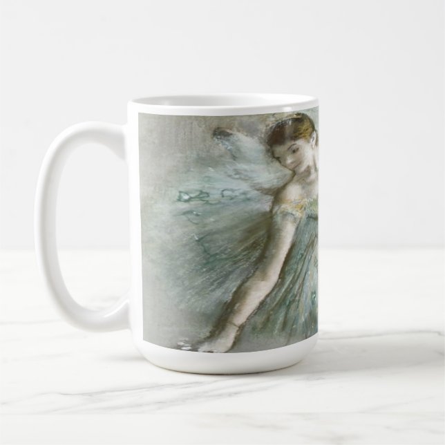 Dancer in Green von Edgar Degas Kaffeetasse (Links)