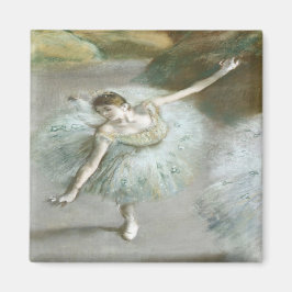 Dancer in Green von Edgar Degas Magnet
