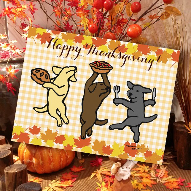 Dancing Labrador Trio Erntedank Feiertagspostkarte (Dancing Labradors Trio Thanksgiving Postcard for Labrador Owners.  Cute three dogs cartoon design. )