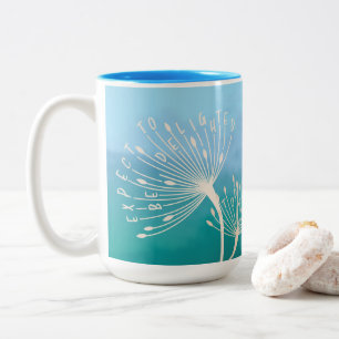 Dandelion inspirierendes Zitat "Sei heute erfreut" Zweifarbige Tasse