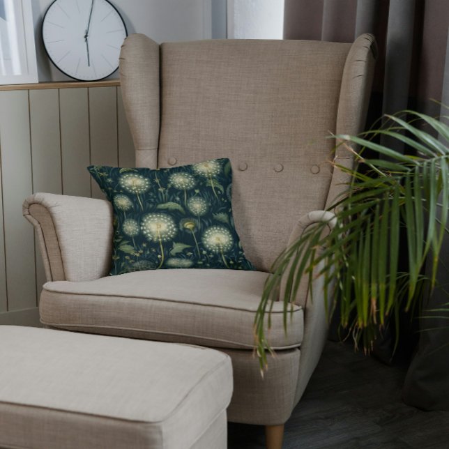 Dandelion Whispers Kissen (Von Creator hochgeladen)