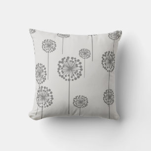 Dandelions Gray Throw Kissen
