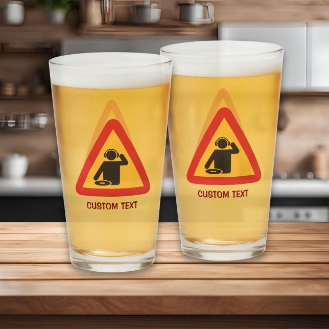 Danger-DJs am Arbeitsplatz Glas (Von Creator hochgeladen)
