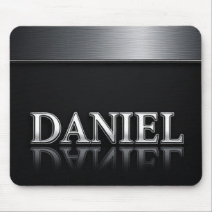 Daniel Name mit tröpfelndem flüssigem Metall Mousepad
