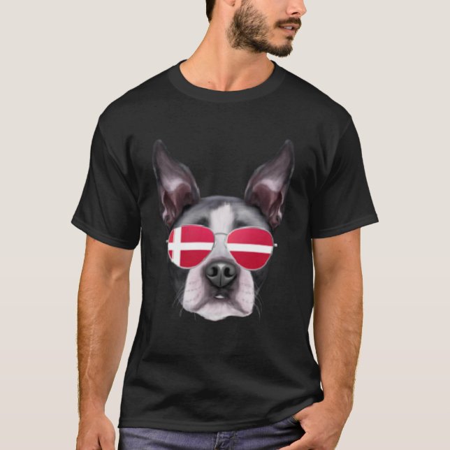 Dänische Flagge Boston Terrier Dog Dänemark Pocket T-Shirt (Vorderseite)