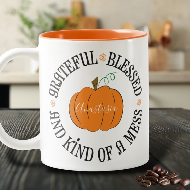 Dankbar gesegnet eine unheilvolle Kürbis Zweifarbige Tasse (Von Creator hochgeladen)