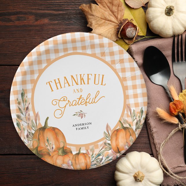 Dankbare Kürbisse Gingham Thanksgiving Pappteller (Von Creator hochgeladen)