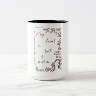 Dankbarkeitsbejahung. Florale positive Denkweise Zweifarbige Tasse