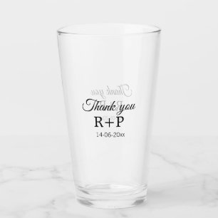 Danke, fügen Sie Anfangsbuchstaben des Namens des Glas