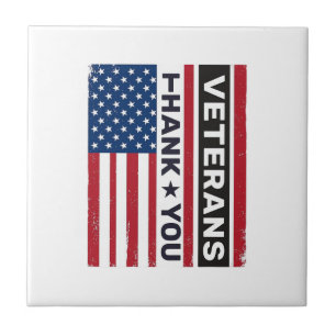 Danke Veteranen Distressed Flagge Vektor Design_1 Fliese