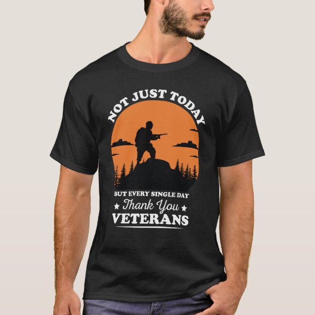 Danke Veterans Day Geschenk für Männer T-Shirt (Vorderseite)