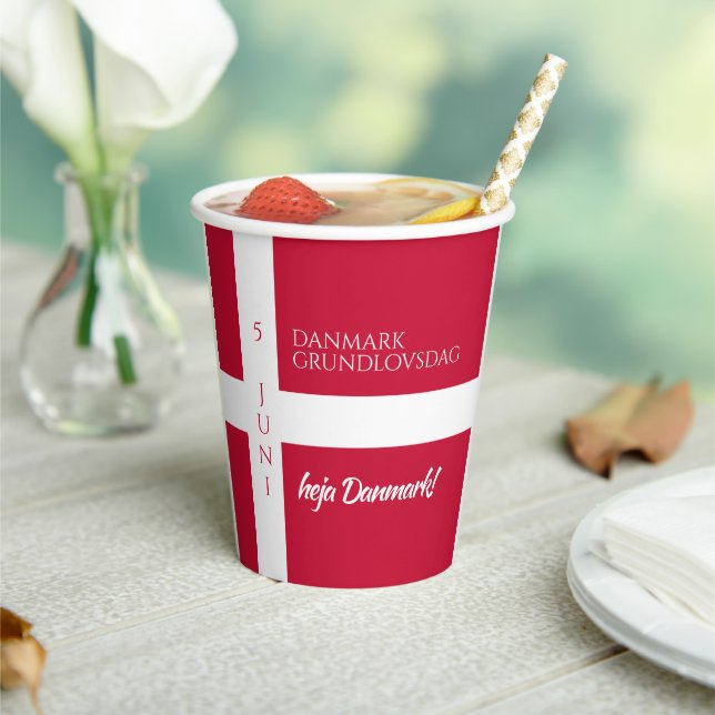 Danmark Grundlovsdag Flag zum dänischen Nationalta Pappbecher (In Situ)