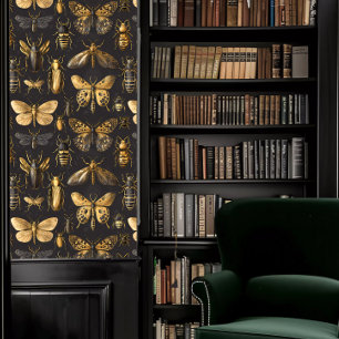 Dark Academia Insekten in Gold und Braun Tapete