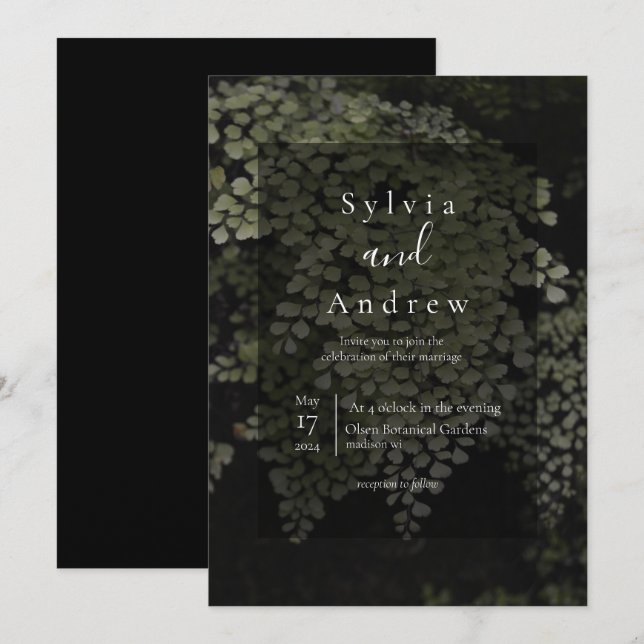 Dark and Moody Ferns Modern Wedite Einladung (Vorne/Hinten)