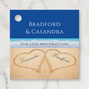 Dark Blue Beach Hochzeit 2 Herzen im Sand Geschenkanhänger