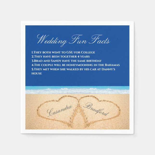 Dark Blue Beach Wedding 2 Herz Sand Fun Fakten Serviette (Vorderseite)
