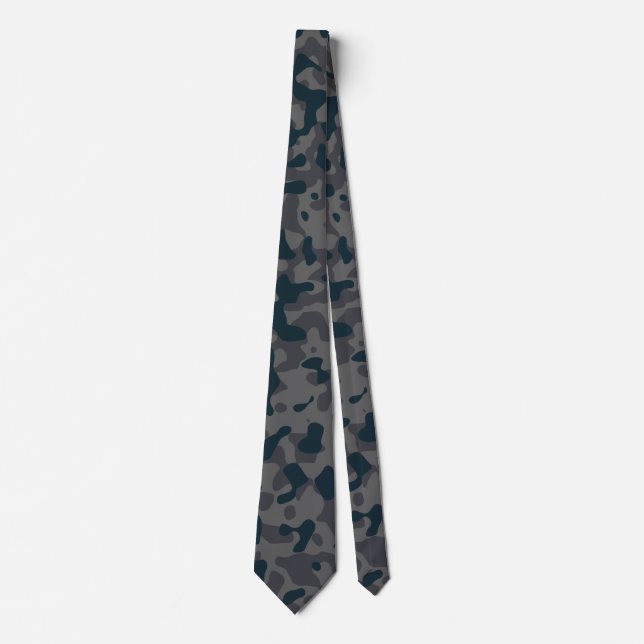 Dark Blue Camouflage in Charcoal Gray Krawatte (Vorderseite)