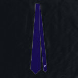 Dark Blue Custom Letter P Gravitas Schriftart Busi Krawatte<br><div class="desc">Diese dunkelblaue Krawatte mit passender Vorder- und Rückseite wird durch ein blasses lila "P" Monogramm im Gravitas-Schriftart elegant ergänzt. Das tiefe Blau bietet zeitlose Eleganz,  während das weiche Monogramm eine subtile,  aber personalisierte Aussage hinzufügt. Ideal für formelle Anlässe oder sinnvolle Geschenke,  verbindet es Tradition mit einer einzigartigen Identität.</div>