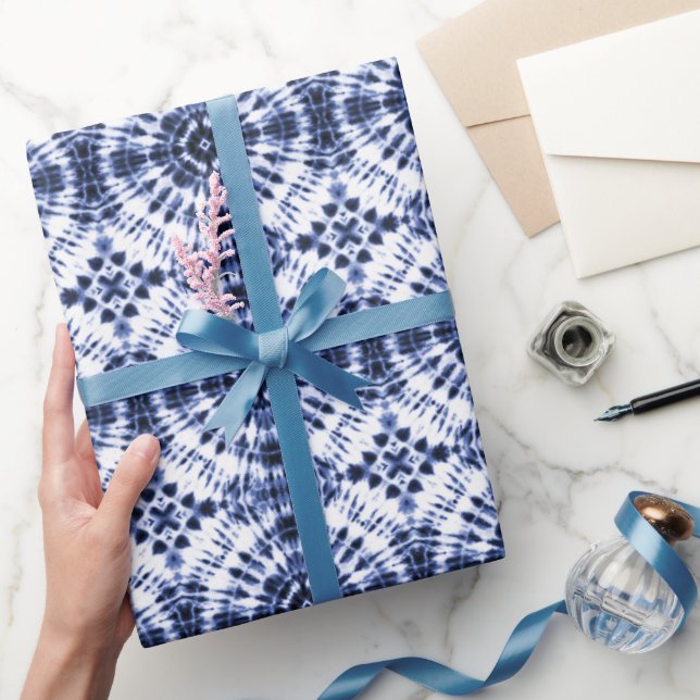 Dark Blue Gefärbte Krawatte Muster Geschenkpapier (Schenken)