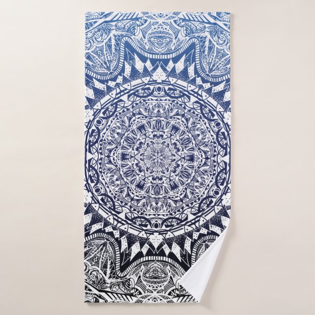 Dark Blue Gradient Mandala Pattern Badehandtuch (Badehandtuch)
