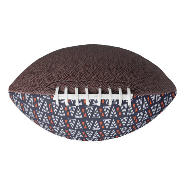 Dark Blue und Red Geometric Triangle Pattern Football (Vorderseite)