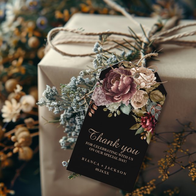 Dark Burgundy Watercolor Gastgeschenk Hochzeit Geschenkanhänger (Von Creator hochgeladen)