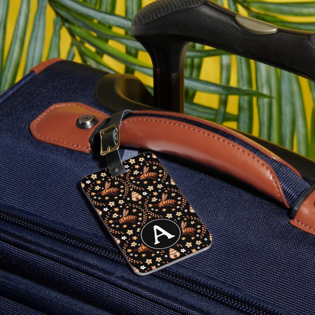 Dark Cotgattcore Bees & Beehive Botanic Gepäckanhänger (Vorderseite Insitu 1)