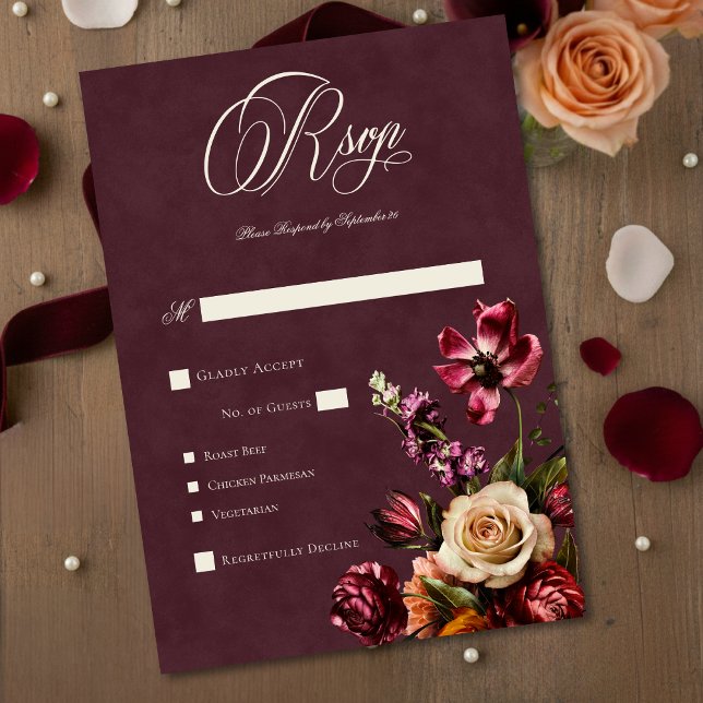 Dark Elegant Autumn Floral Burgundy Wedding Dinner RSVP Karte (Von Creator hochgeladen)