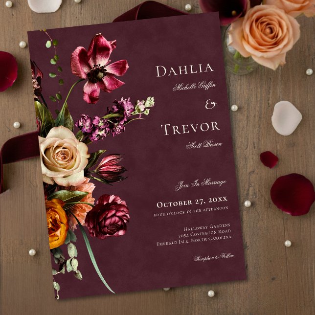 Dark Elegant Autumn Floral Burgundy Wedding Einladung (Von Creator hochgeladen)