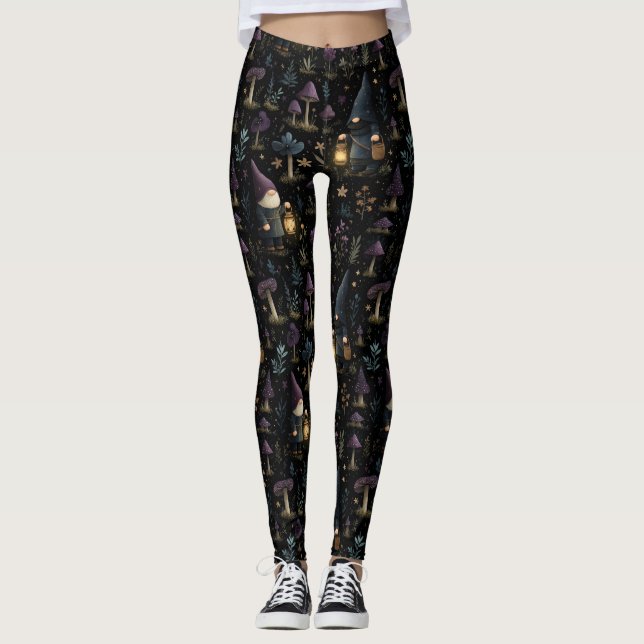 Dark Fantasy Gnome und Mushroom Pattern Leggings (Vorderseite)