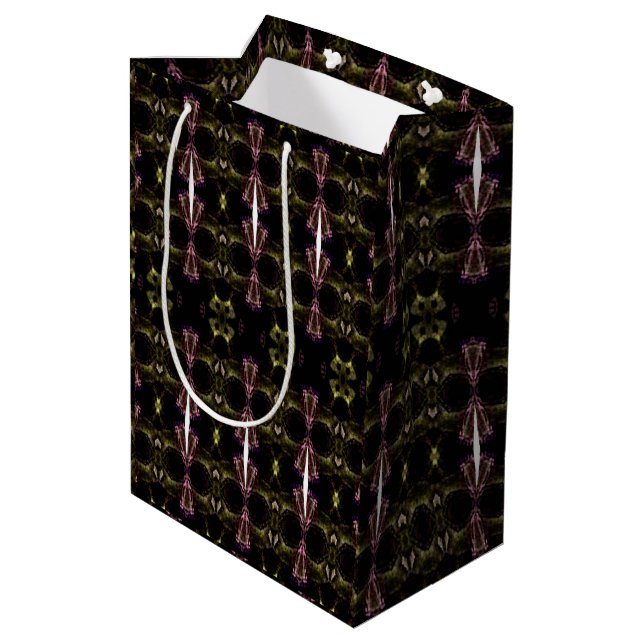 dark green, purple anytime Gift Bag Mittlere Geschenktüte (Rückseite Schrägansicht)