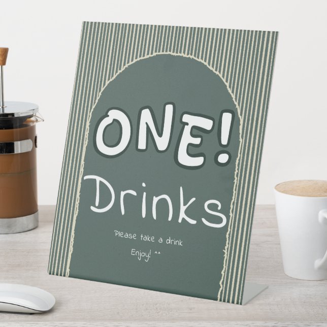 Dark Green Stripes 1st Birthday Drinks Sockelschild (In Situ)