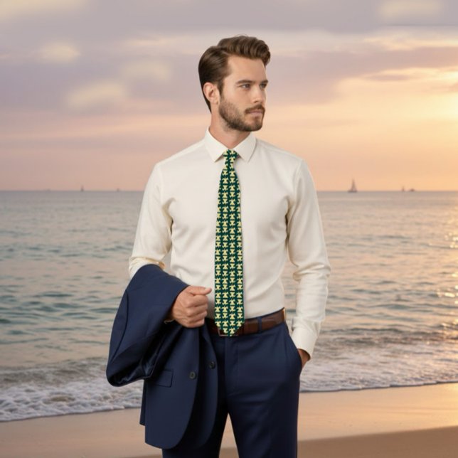 Dark Green Tie with Gold Bird Pattern Krawatte (Von Creator hochgeladen)