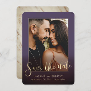 Dark Lila Gold Script & Marble Foto Overlay Save The Date