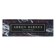 Dark Marble Mitarbeiter männlich