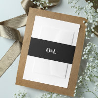 Dark Moody Black Minimalistisch Monogram