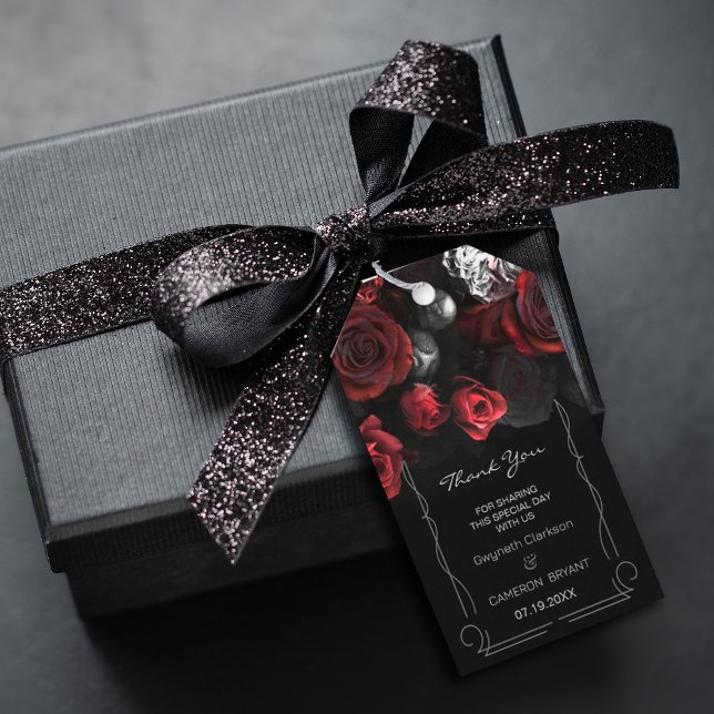 Dark Moody Black Red Florals Geschenkmarke Geschenkanhänger (Dark Moody Black Red Florals Gift Tag, A wildflower and roses wedding favor tag design #dark)