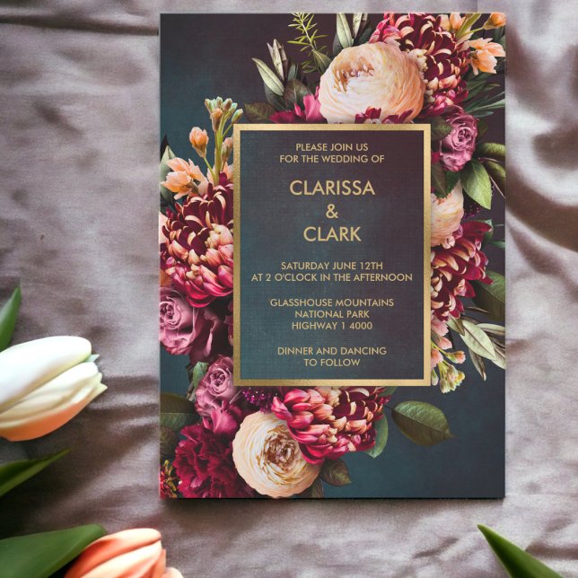 Dark Moody Bold Floral Marsala Wedding Einladung (Von Creator hochgeladen)