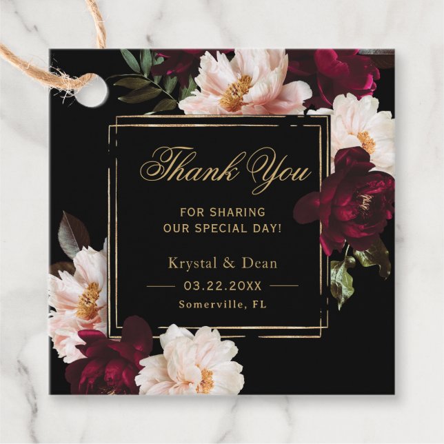 Dark Moody Burgundy Blush Black Floral Wedding Geschenkanhänger (Vorderseite)