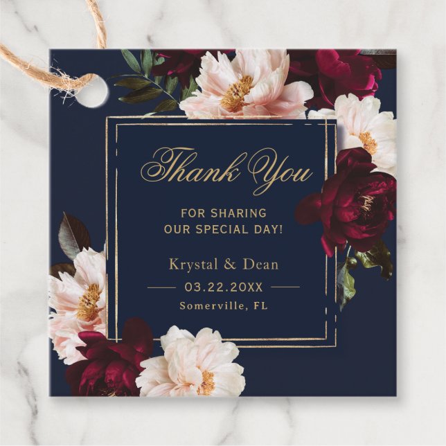 Dark Moody Burgundy Blush Navy Blue Floral Wedding Geschenkanhänger (Vorderseite)