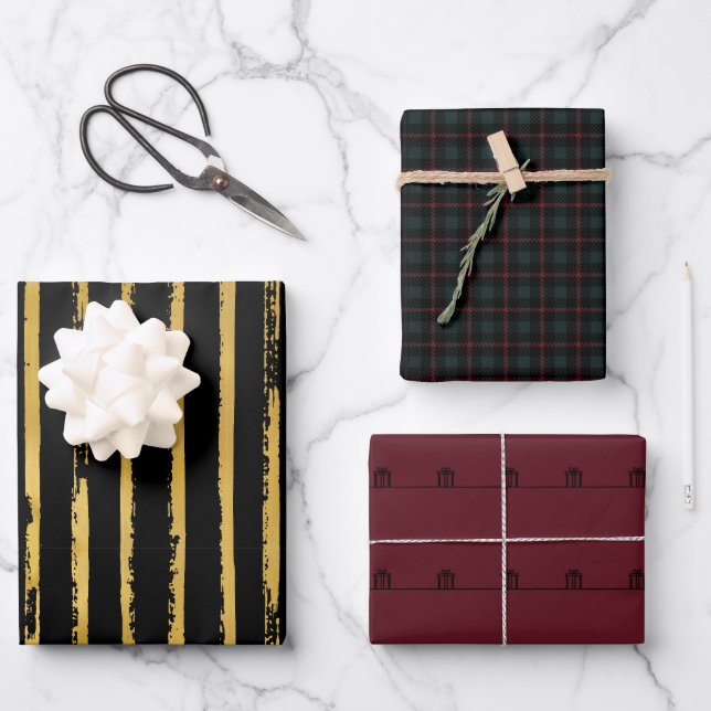 Dark Moody Christmas Gold, Crimson, Kariert, Black Geschenkpapier Set (Vorderseite)