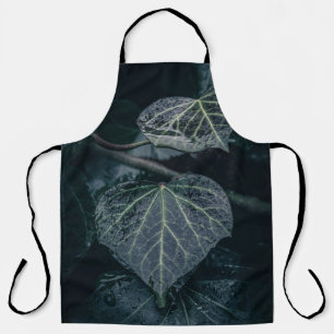 Dark Moody Ivy Nature Foto Schürze