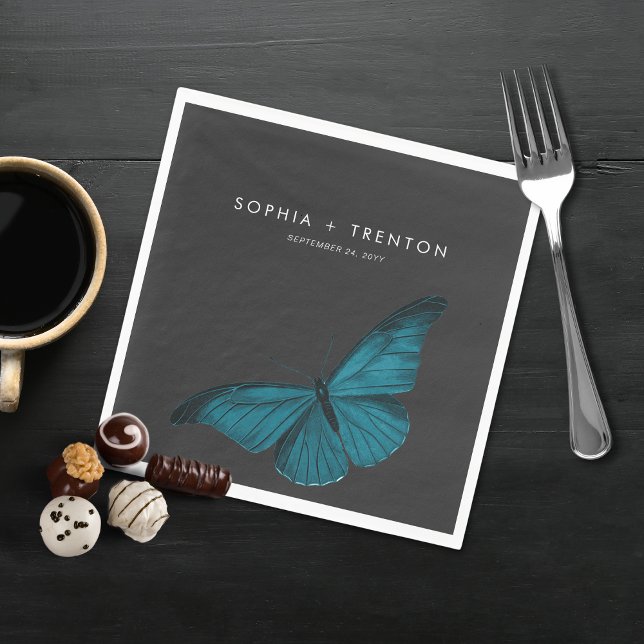 Dark Moody Minimal Aquamarin Moth Wedding Serviette (Von Creator hochgeladen)