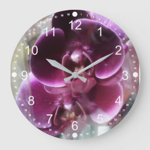 Dark Purple Moth Orchids Große Wanduhr