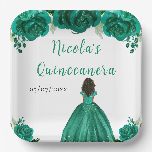 Dark Skin Princess Green Floral Quinceanera Pappteller (Vorderseite)