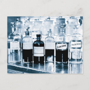 Darstellung apothekarischer Flaschen mit Medikamen Postkarte