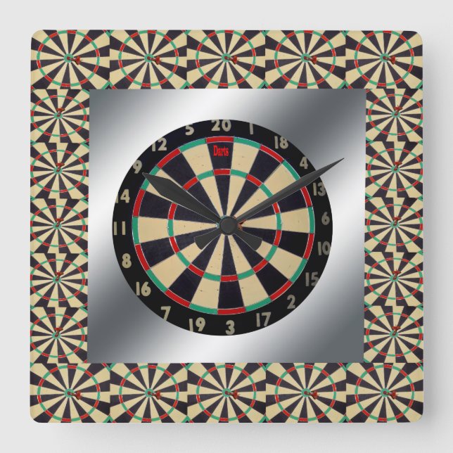 Dart in einem Dartboard Gerahmt mit Dartboards, Quadratische Wanduhr (Vorderseite)