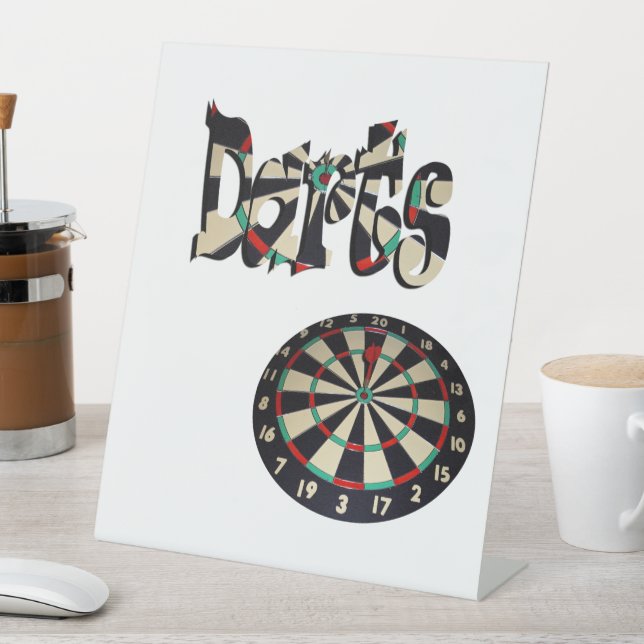 Dartboard und Dartboard Sockelschild (In Situ)