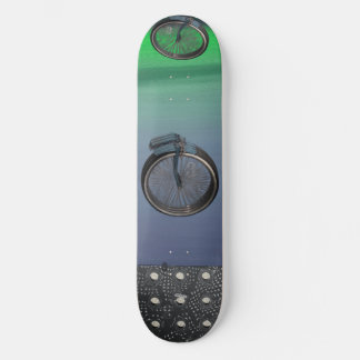 Das 13. Skultboard. Skateboard