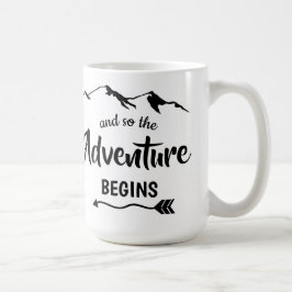 Das Abenteuer beginnt in trendy Black and White Kaffeetasse
